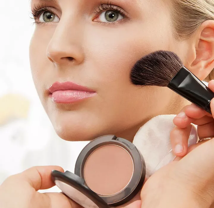 Simple Tips for Keeping Your Cheeks Fresh All Day